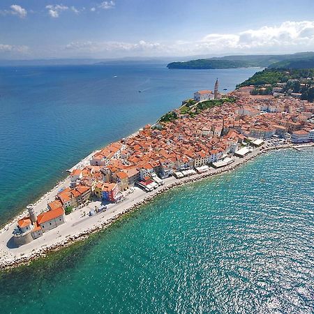 Studio Apartma Sara Apartment Piran Bagian luar foto