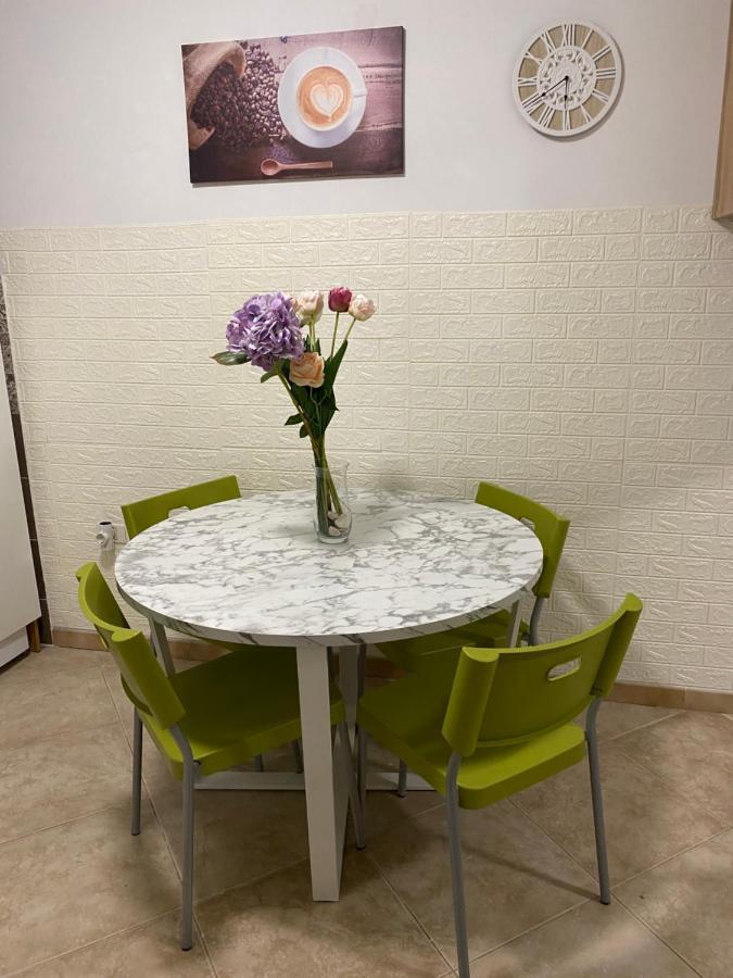 Studio Apartma Sara Apartment Piran Bagian luar foto