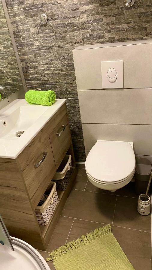 Studio Apartma Sara Apartment Piran Bagian luar foto