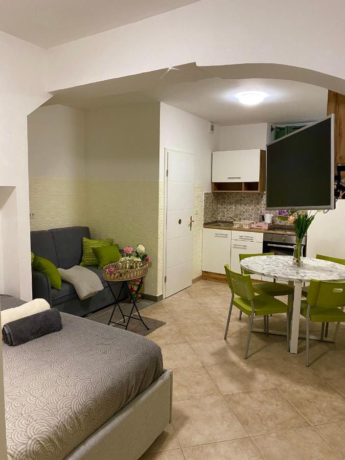 Studio Apartma Sara Apartment Piran Bagian luar foto