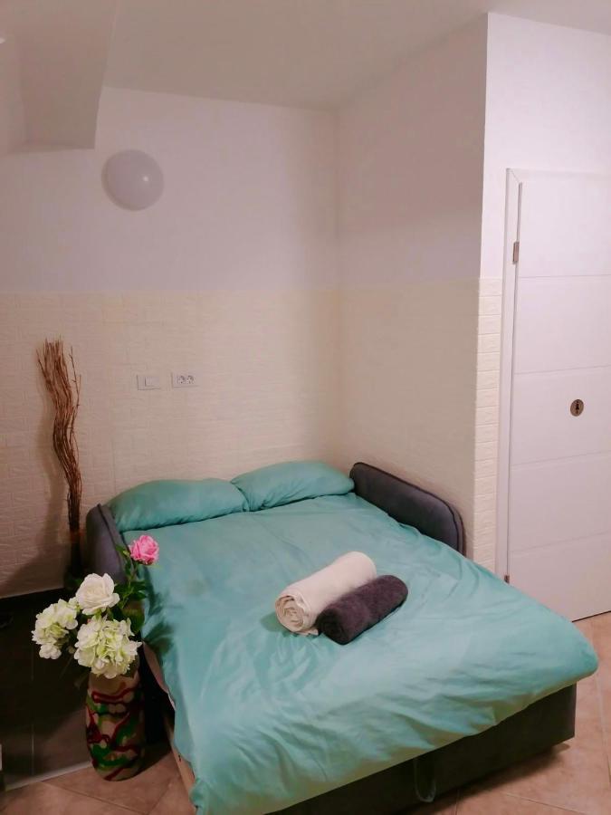Studio Apartma Sara Apartment Piran Bagian luar foto